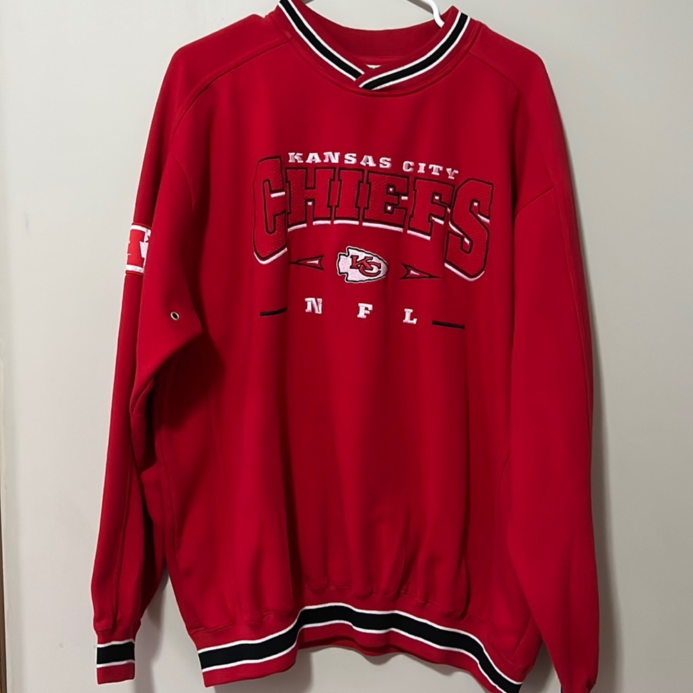 Red Kansas City Chiefs sweatshirt